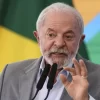 Lula freia penduricalhos no Legislativo ao sancionar reajuste