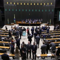 Câmara aprova PEC da Segurança em 2 turnos e envia texto ao Senado