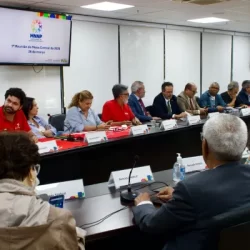 Confira como foi a primeira reunião de negociação com o governo em 2026
