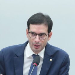 Comissão da Câmara conclui debate sobre fim da escala 6×1 e prepara votação do parecer nesta quarta (27)