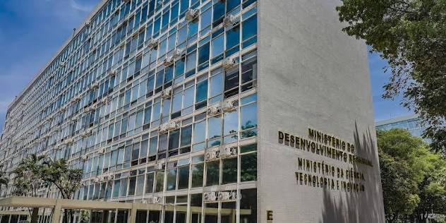 Fim de ano: MGI estabelece recesso de Natal e Ano Novo para servidores da Receita Federal