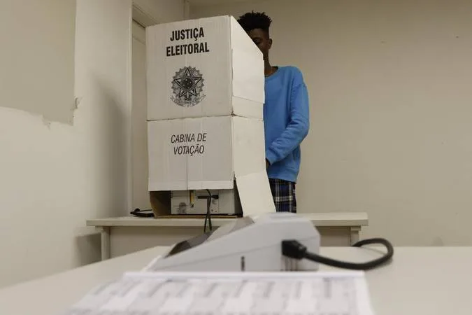Faltam 13 dias: como consultar previamente local correto de votação para as Eleições 2026