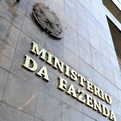 Governo reduz projeção de crescimento do PIB para 2% em 2026 e 2,3% em 2027