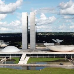Direita e ultraconservadorismo tem maioria no congresso