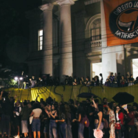 Estudantes vão às ruas de todo o país contra a extrema direita e pela reeleição de Lula
